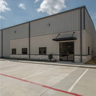 Előregyártott acélszerkezeti műhely